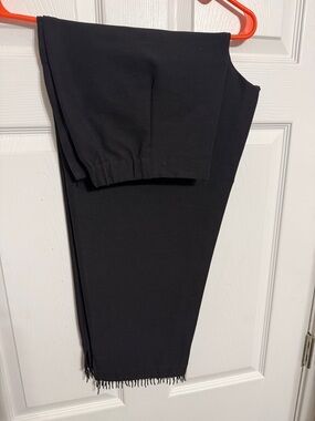 Womens black Capris size XLarge